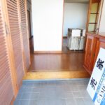 (玄関) (玄関)
